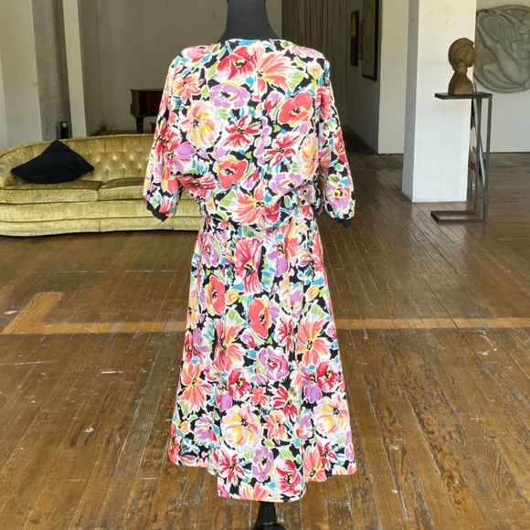 Vintage floral, two piece skirt set - Picture 5 of 12